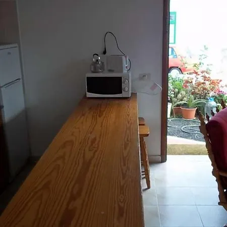 Arrieta Sleeps 4 Wifi Apartment