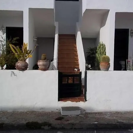 Arrieta Sleeps 4 Wifi Apartment *