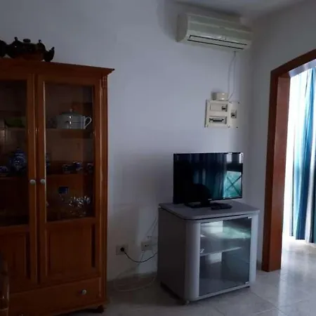 Arrieta Sleeps 4 Wifi Apartment *