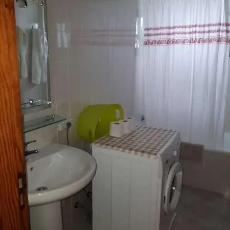 Arrieta Sleeps 4 Wifi 아파트 *