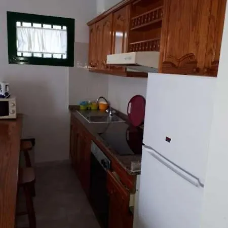 Arrieta Sleeps 4 Wifi 아파트 아리에타